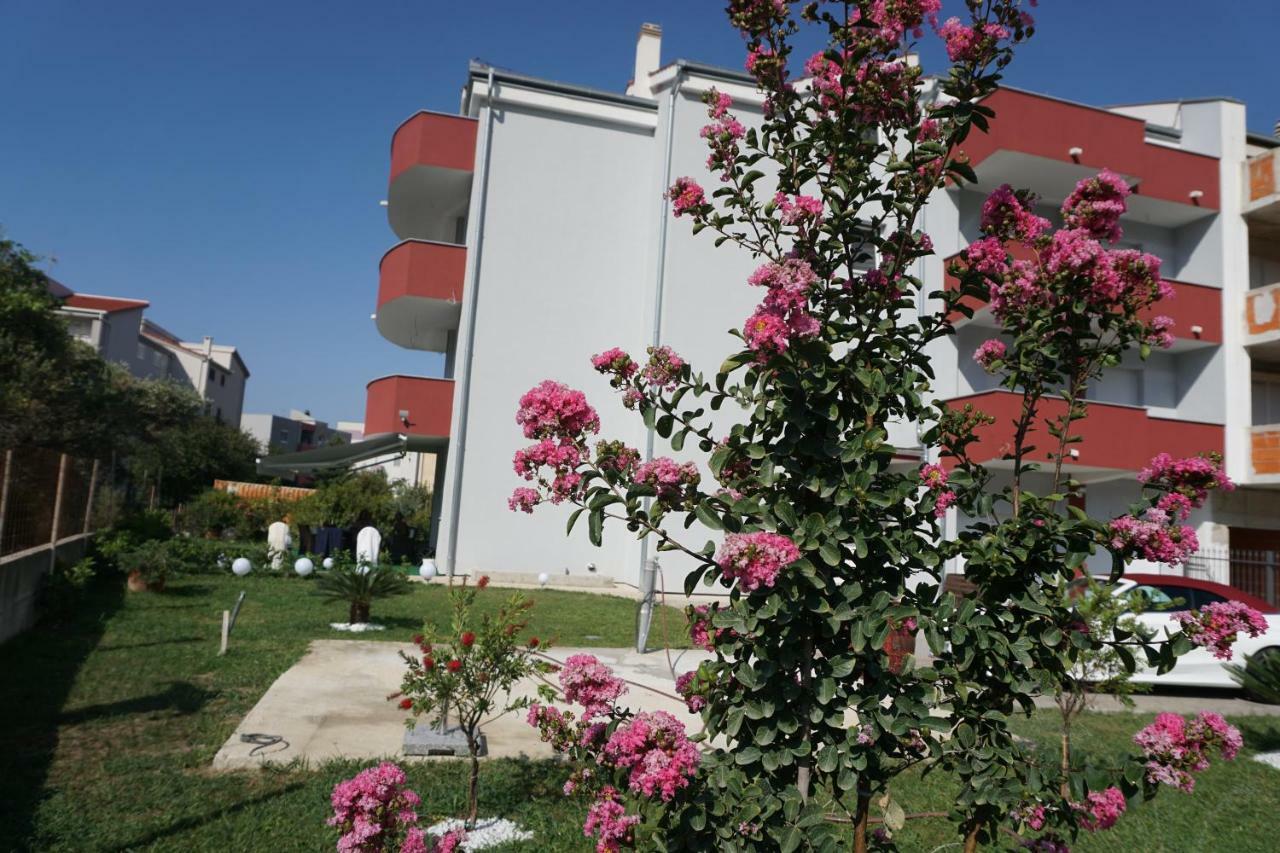 Apartment Kozina Podstrana Exterior foto