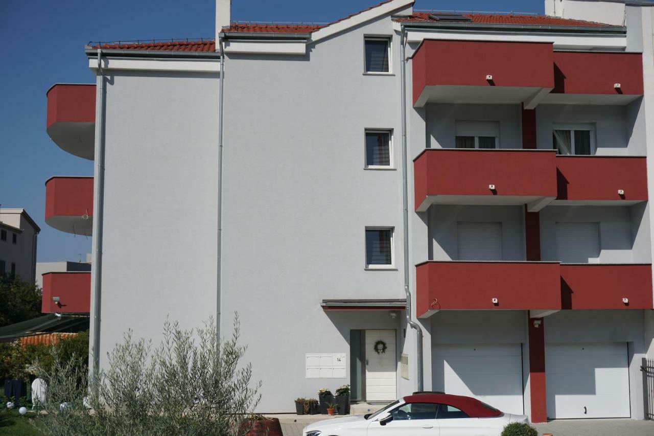 Apartment Kozina Podstrana Exterior foto